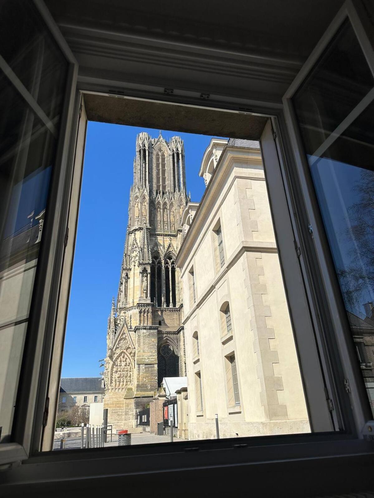 Le Petillant - Cathedrale Reims Dış mekan fotoğraf